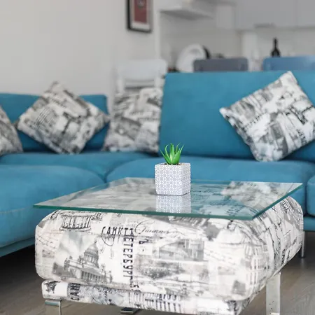 Bay View Balcony- Luxury With Free Parking Vlore