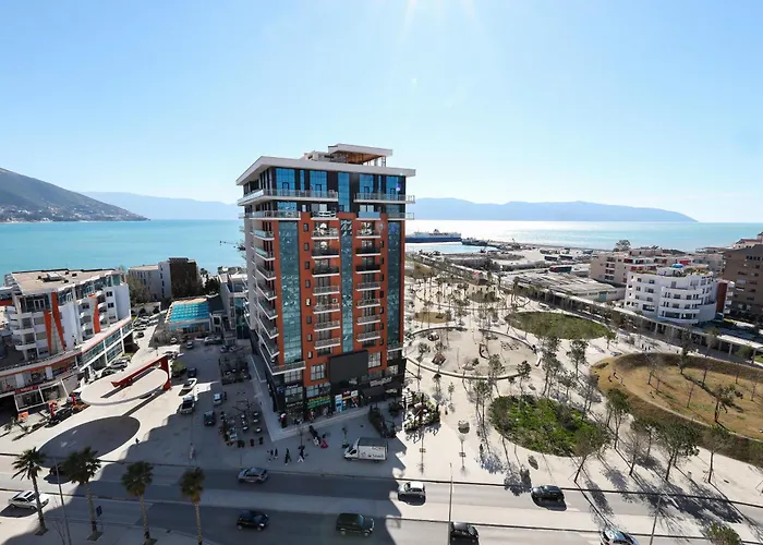 Bay View Balcony- Luxury With Free Parking * Vlorë