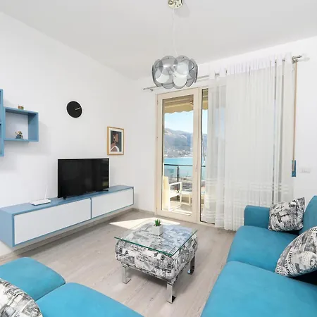 Διαμέρισμα Bay View Balcony- Luxury With Free Parking
