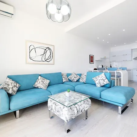 アパート Bay View Balcony- Luxury With Free Parking *