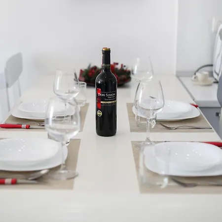 Διαμέρισμα Bay View Balcony- Luxury With Free Parking